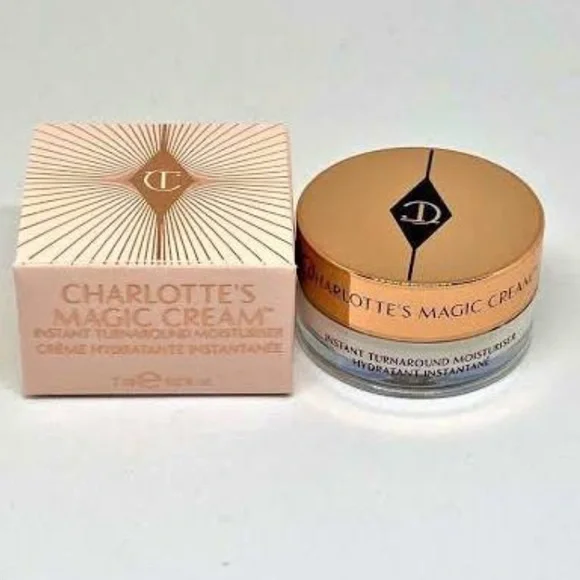 Charlotte Tilbury • Magic Cream Moisturizer - Picture 6 of 7